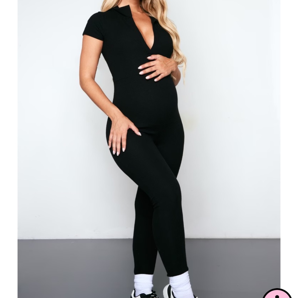 NEVER WORN Pretty Little Thing black jumpsuit